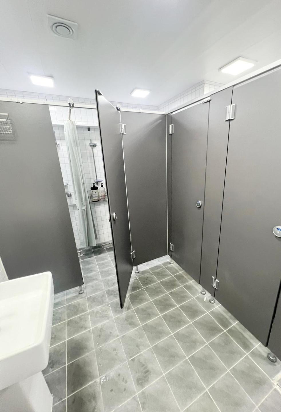 Hostel Dk-man Only- Seoul